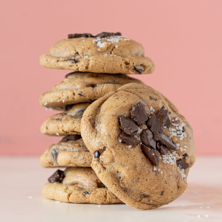 Walnut Chocolate Chunk Cookie