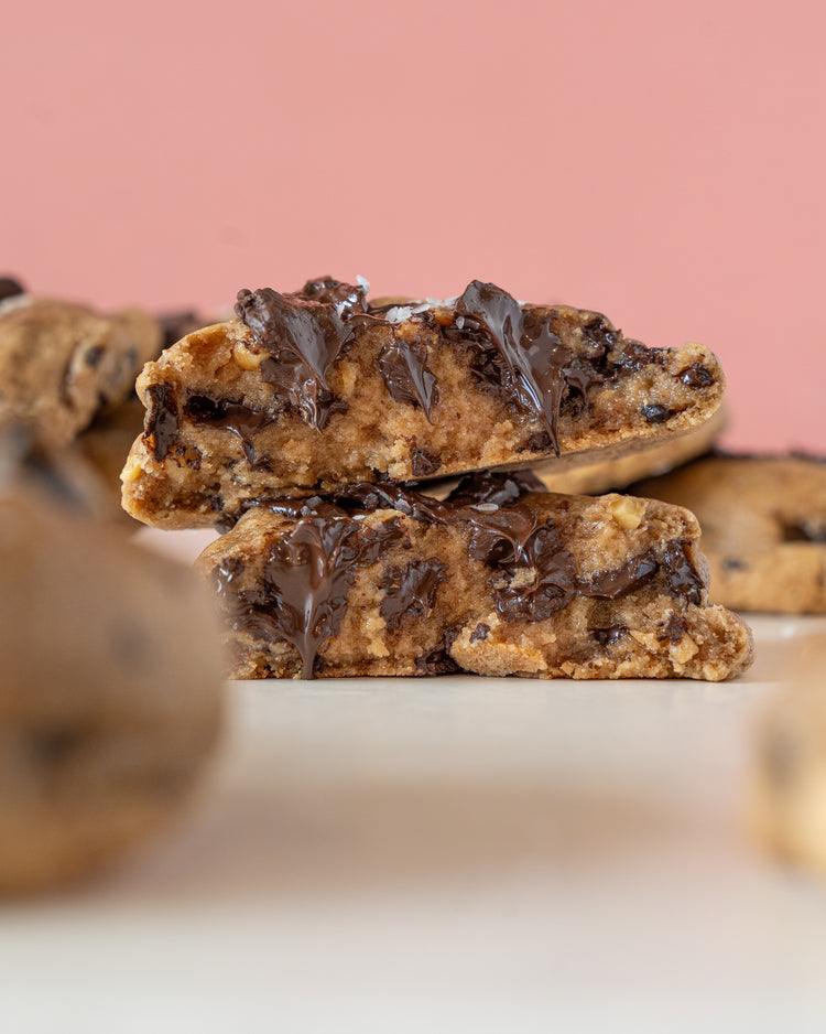 Walnut Chocolate Chunk Cookie