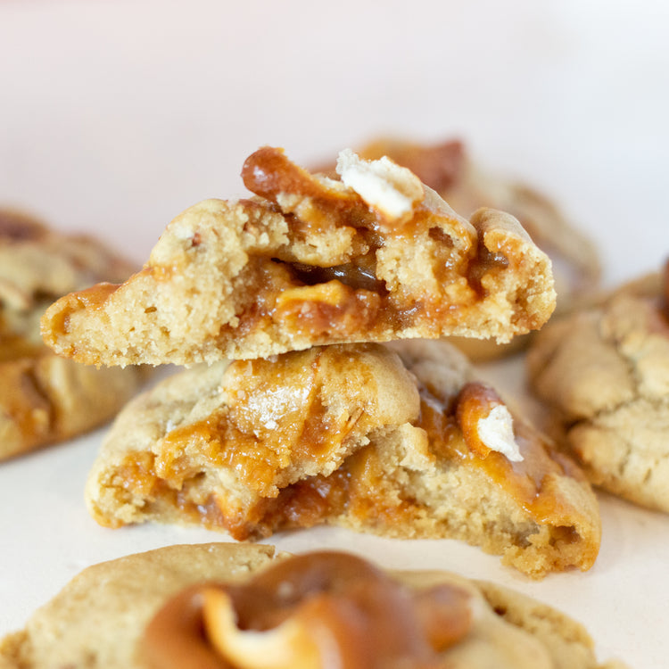 Salted Caramel Pretzel Cookie