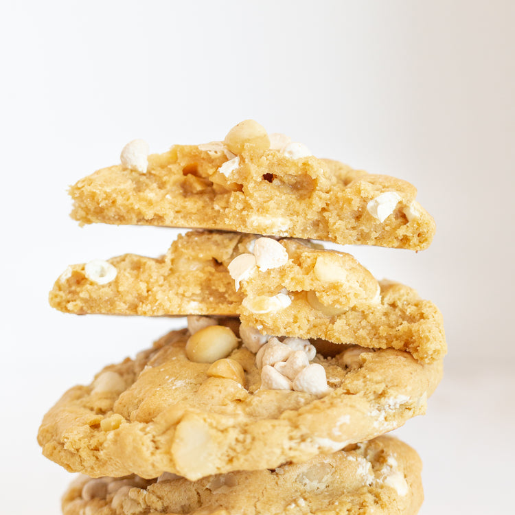 White Chocolate Macadamia Nut Cookie