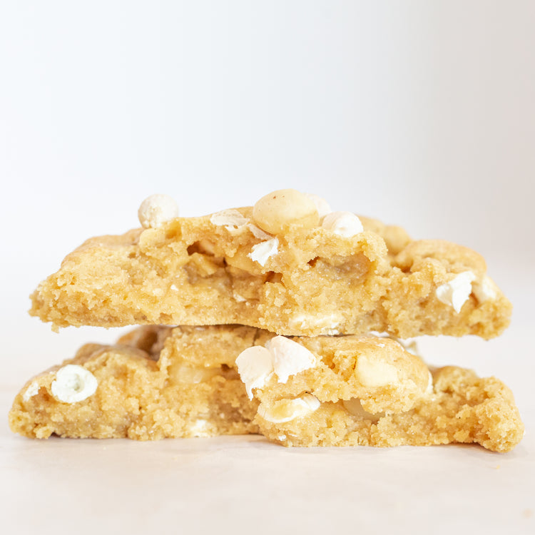 White Chocolate Macadamia Nut Cookie