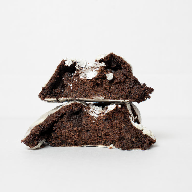 Chocolate Crinkle Cookie